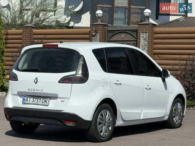 Белый Рено Сценик, объемом двигателя 1.46 л и пробегом 215 тыс. км за 7700 $, фото 37 на Automoto.ua