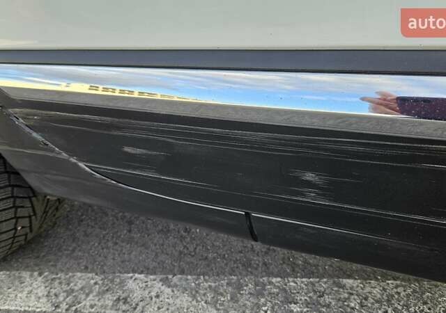 Білий Рено Сценік, об'ємом двигуна 1.6 л та пробігом 122 тис. км за 9800 $, фото 30 на Automoto.ua