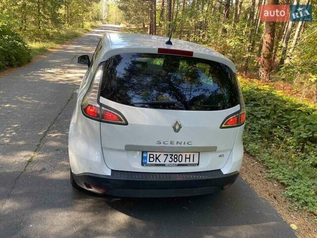 Білий Рено Сценік, об'ємом двигуна 1.46 л та пробігом 235 тис. км за 7600 $, фото 3 на Automoto.ua