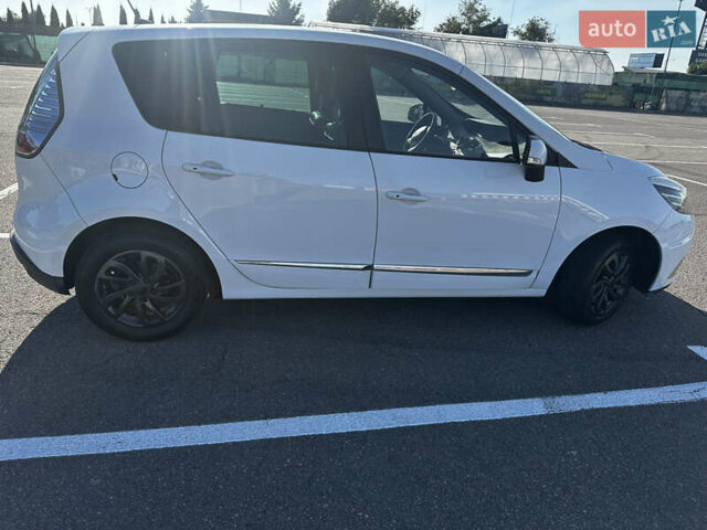 Білий Рено Сценік, об'ємом двигуна 1.46 л та пробігом 172 тис. км за 8150 $, фото 7 на Automoto.ua