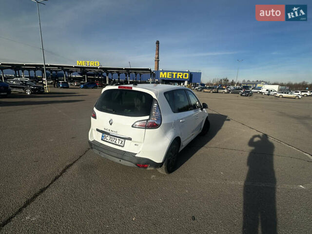 Белый Рено Сценик, объемом двигателя 1.46 л и пробегом 173 тыс. км за 8680 $, фото 4 на Automoto.ua