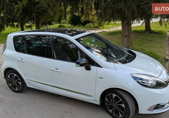 Рено Сценик 2015 в Дубно на Automoto.ua Белый Рено Сценик, объемом двигателя 1.46 л и пробегом 212 тыс. км за 10200 $, фото 6 на Automoto.ua