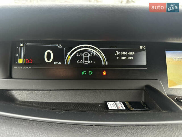 Белый Рено Сценик, объемом двигателя 1.46 л и пробегом 172 тыс. км за 8750 $, фото 13 на Automoto.ua