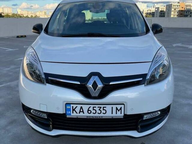 Белый Рено Сценик, объемом двигателя 1.46 л и пробегом 160 тыс. км за 10850 $, фото 3 на Automoto.ua