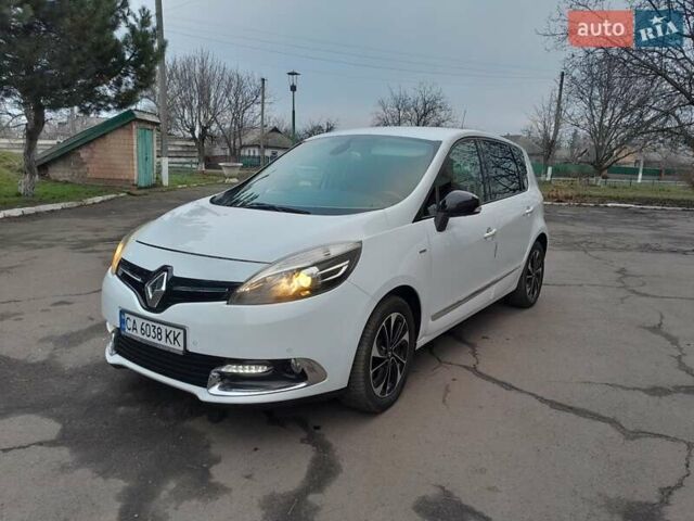 Белый Рено Сценик, объемом двигателя 1.46 л и пробегом 238 тыс. км за 10700 $, фото 17 на Automoto.ua
