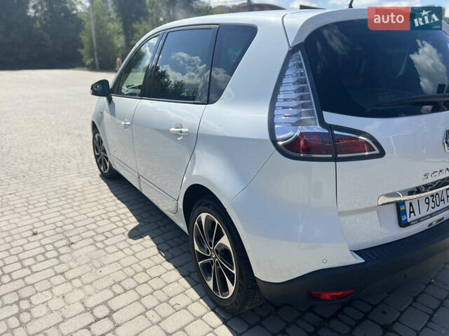 Білий Рено Сценік, об'ємом двигуна 1.6 л та пробігом 184 тис. км за 10900 $, фото 4 на Automoto.ua