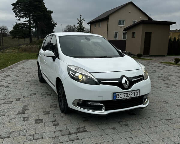 Белый Рено Сценик, объемом двигателя 1.46 л и пробегом 171 тыс. км за 8900 $, фото 3 на Automoto.ua