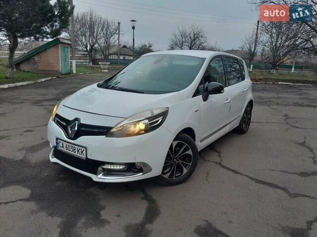 Белый Рено Сценик, объемом двигателя 1.46 л и пробегом 238 тыс. км за 10700 $, фото 19 на Automoto.ua