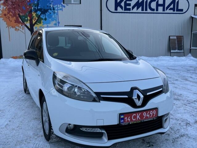 Білий Рено Сценік, об'ємом двигуна 1.5 л та пробігом 238 тис. км за 10600 $, фото 13 на Automoto.ua