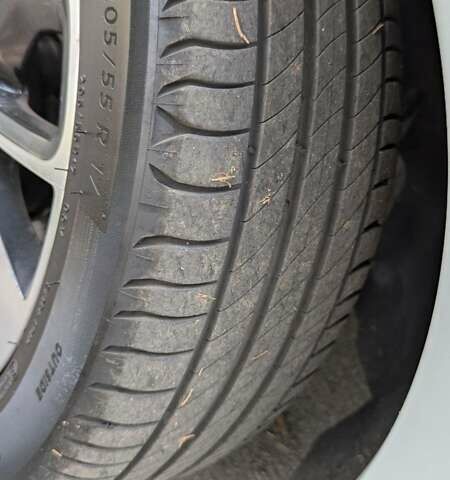 Рено Сценик 2015 в Дубно на Automoto.ua Белый Рено Сценик, объемом двигателя 1.46 л и пробегом 212 тыс. км за 10200 $, фото 27 на Automoto.ua