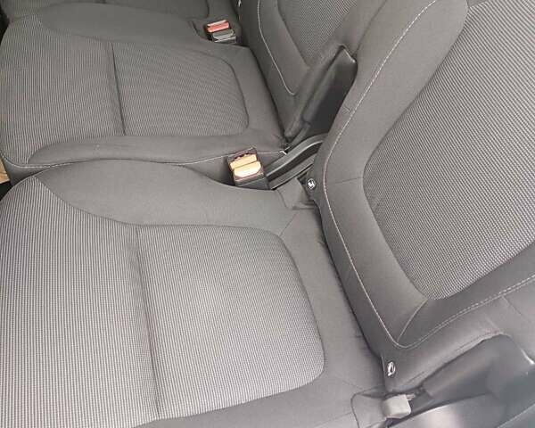 Белый Рено Сценик, объемом двигателя 1.46 л и пробегом 248 тыс. км за 11800 $, фото 16 на Automoto.ua