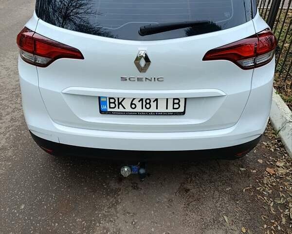 Белый Рено Сценик, объемом двигателя 1.46 л и пробегом 248 тыс. км за 11800 $, фото 3 на Automoto.ua