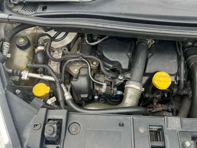 Білий Рено Сценік, об'ємом двигуна 1.46 л та пробігом 330 тис. км за 8900 $, фото 19 на Automoto.ua