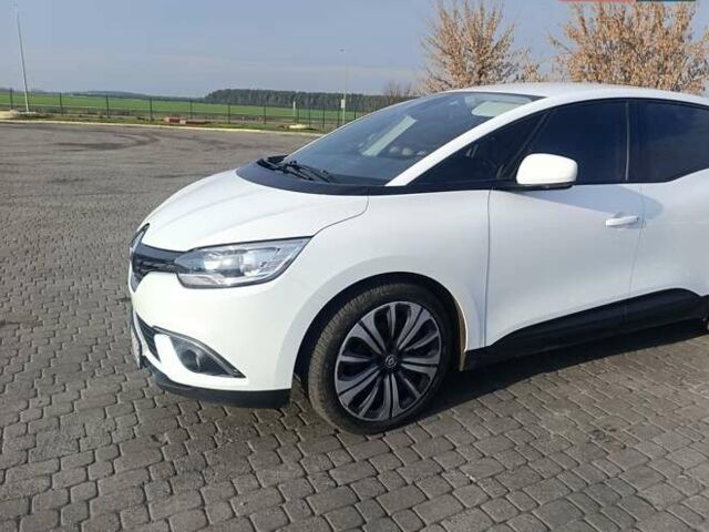 Белый Рено Сценик, объемом двигателя 1.5 л и пробегом 249 тыс. км за 11700 $, фото 10 на Automoto.ua