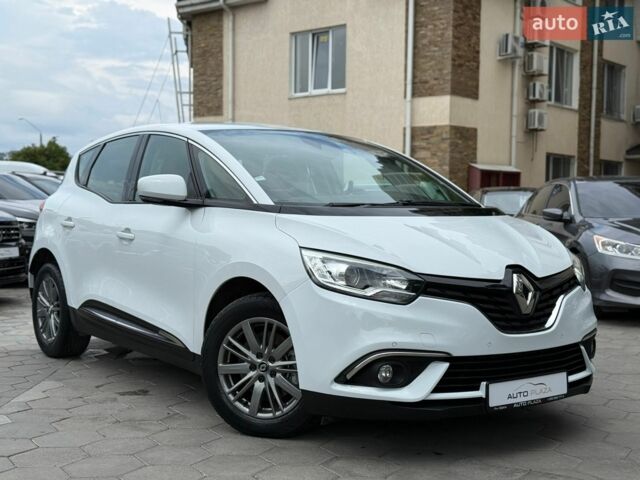 Белый Рено Сценик, объемом двигателя 1.46 л и пробегом 284 тыс. км за 9900 $, фото 13 на Automoto.ua