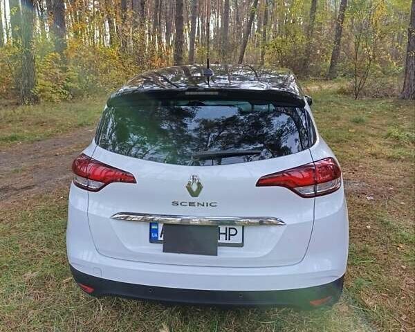 Белый Рено Сценик, объемом двигателя 1.6 л и пробегом 232 тыс. км за 17100 $, фото 8 на Automoto.ua