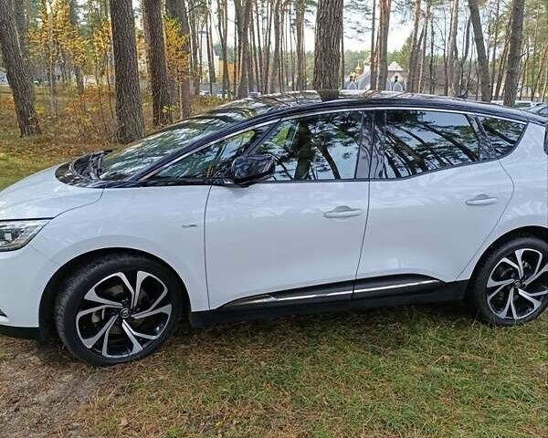 Белый Рено Сценик, объемом двигателя 1.6 л и пробегом 232 тыс. км за 17100 $, фото 9 на Automoto.ua