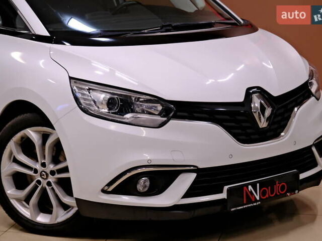 Белый Рено Сценик, объемом двигателя 1.5 л и пробегом 223 тыс. км за 15900 $, фото 6 на Automoto.ua