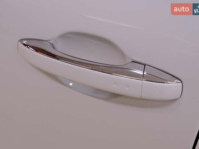 Белый Рено Сценик, объемом двигателя 1.5 л и пробегом 223 тыс. км за 15900 $, фото 16 на Automoto.ua