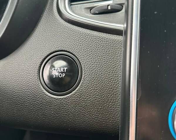 Белый Рено Сценик, объемом двигателя 1.46 л и пробегом 297 тыс. км за 14800 $, фото 10 на Automoto.ua