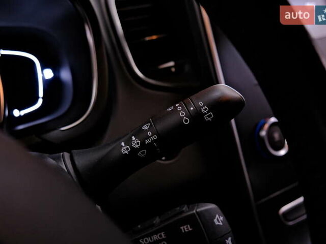 Белый Рено Сценик, объемом двигателя 1.5 л и пробегом 223 тыс. км за 15900 $, фото 20 на Automoto.ua