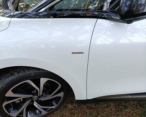 Белый Рено Сценик, объемом двигателя 1.6 л и пробегом 232 тыс. км за 17100 $, фото 5 на Automoto.ua