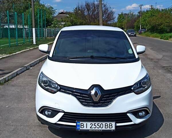 Белый Рено Сценик, объемом двигателя 1.46 л и пробегом 175 тыс. км за 11300 $, фото 18 на Automoto.ua