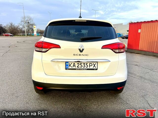 Белый Рено Сценик, объемом двигателя 1.5 л и пробегом 195 тыс. км за 12500 $, фото 5 на Automoto.ua