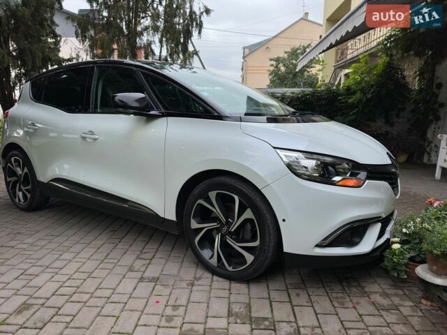 Білий Рено Сценік, об'ємом двигуна 1.6 л та пробігом 107 тис. км за 13500 $, фото 32 на Automoto.ua