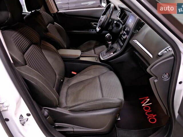 Белый Рено Сценик, объемом двигателя 1.5 л и пробегом 223 тыс. км за 15900 $, фото 42 на Automoto.ua