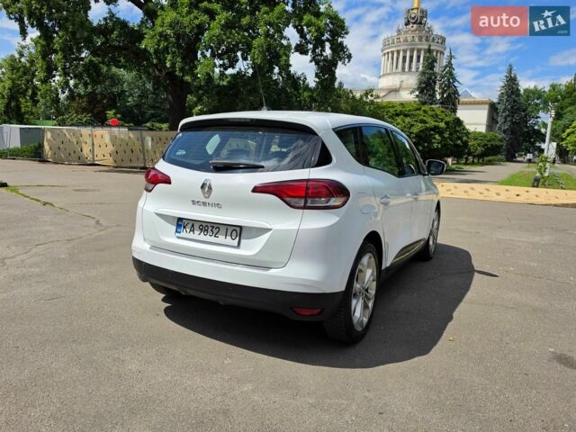 Белый Рено Сценик, объемом двигателя 1.46 л и пробегом 322 тыс. км за 8000 $, фото 8 на Automoto.ua