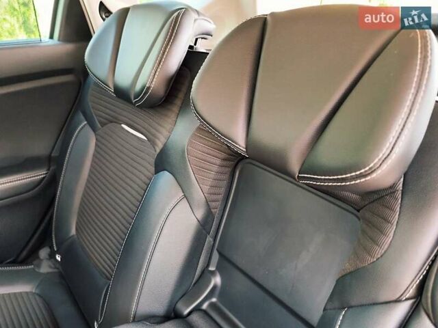 Белый Рено Сценик, объемом двигателя 1.6 л и пробегом 261 тыс. км за 16500 $, фото 32 на Automoto.ua