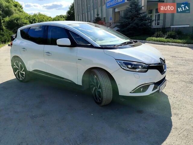 Белый Рено Сценик, объемом двигателя 1.6 л и пробегом 261 тыс. км за 16500 $, фото 5 на Automoto.ua