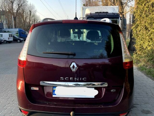 Білий Рено Сценік, об'ємом двигуна 0 л та пробігом 280 тис. км за 8700 $, фото 6 на Automoto.ua