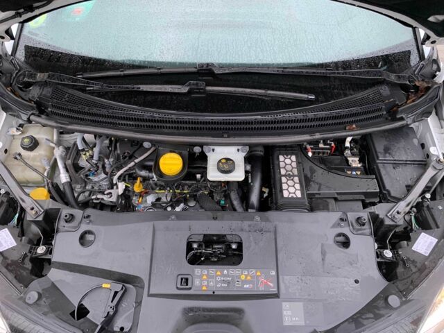 Білий Рено Сценік, об'ємом двигуна 1.7 л та пробігом 199 тис. км за 14999 $, фото 21 на Automoto.ua