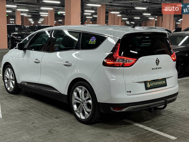 Белый Рено Сценик, объемом двигателя 1.8 л и пробегом 174 тыс. км за 18500 $, фото 9 на Automoto.ua