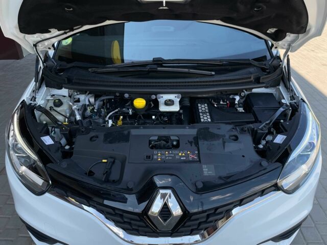 Білий Рено Сценік, об'ємом двигуна 1.7 л та пробігом 199 тис. км за 15155 $, фото 13 на Automoto.ua