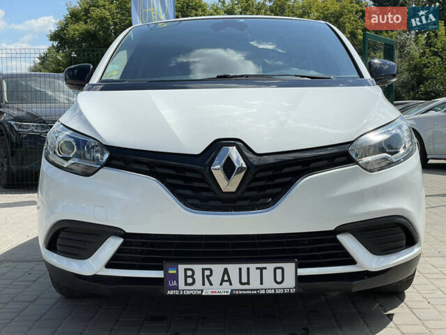 Белый Рено Сценик, объемом двигателя 1.7 л и пробегом 196 тыс. км за 15155 $, фото 4 на Automoto.ua