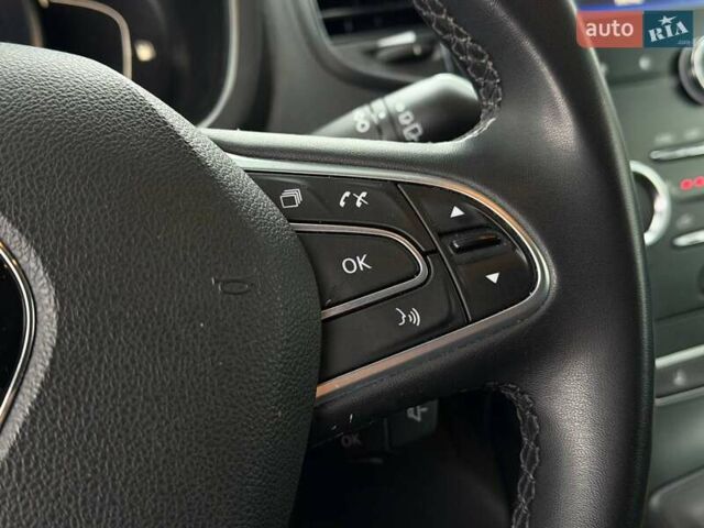 Белый Рено Сценик, объемом двигателя 1.8 л и пробегом 230 тыс. км за 16800 $, фото 44 на Automoto.ua