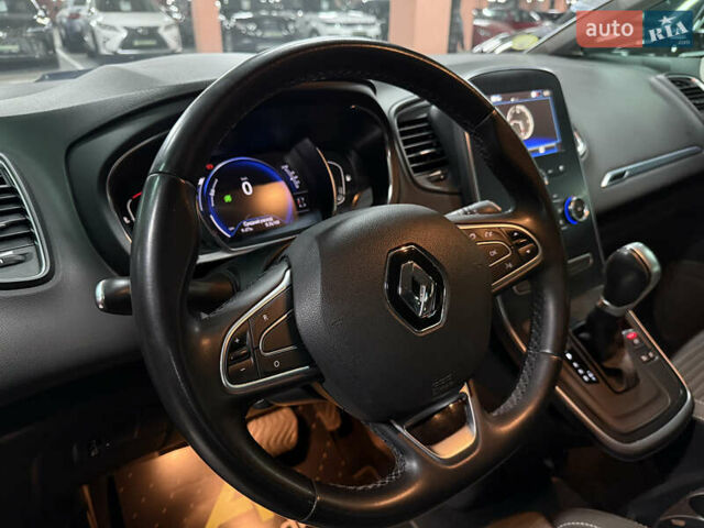 Белый Рено Сценик, объемом двигателя 1.8 л и пробегом 174 тыс. км за 18500 $, фото 23 на Automoto.ua