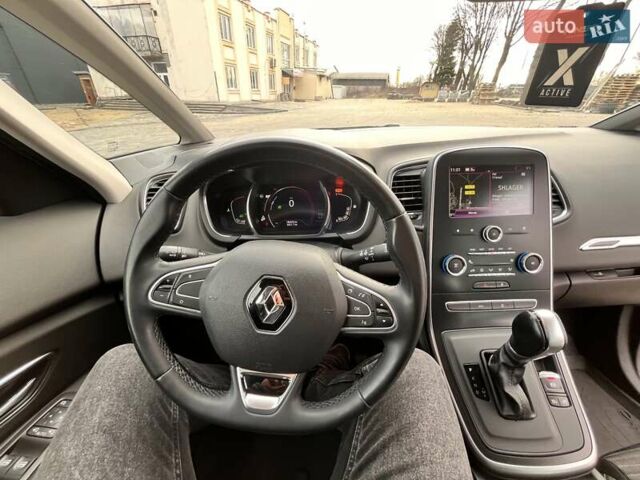 Белый Рено Сценик, объемом двигателя 1.75 л и пробегом 186 тыс. км за 14500 $, фото 18 на Automoto.ua