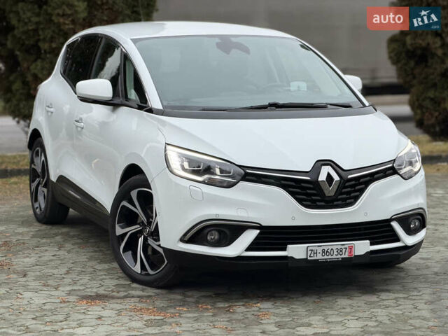 Белый Рено Сценик, объемом двигателя 1.7 л и пробегом 157 тыс. км за 16499 $, фото 2 на Automoto.ua