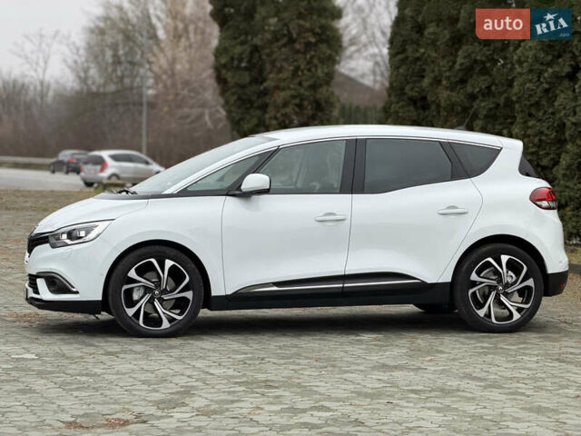 Белый Рено Сценик, объемом двигателя 1.7 л и пробегом 157 тыс. км за 16499 $, фото 9 на Automoto.ua