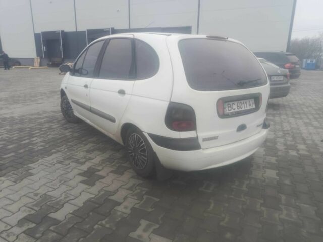 Білий Рено Сценік, об'ємом двигуна 1.6 л та пробігом 235 тис. км за 1400 $, фото 2 на Automoto.ua