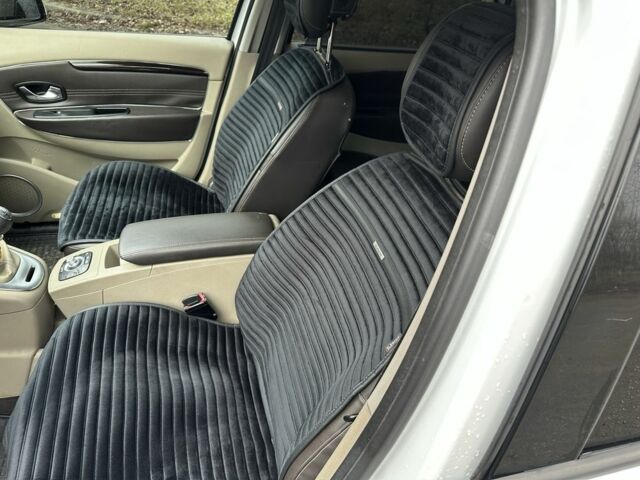 Білий Рено Сценік, об'ємом двигуна 1.6 л та пробігом 309 тис. км за 6200 $, фото 6 на Automoto.ua