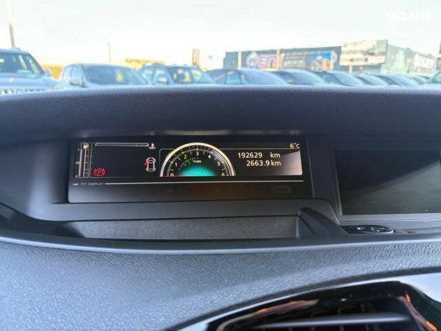 Білий Рено Сценік, об'ємом двигуна 1.5 л та пробігом 192 тис. км за 9190 $, фото 24 на Automoto.ua