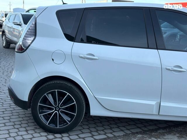 Білий Рено Сценік, об'ємом двигуна 1.5 л та пробігом 192 тис. км за 9190 $, фото 6 на Automoto.ua