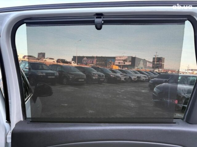 Білий Рено Сценік, об'ємом двигуна 1.5 л та пробігом 192 тис. км за 9190 $, фото 37 на Automoto.ua