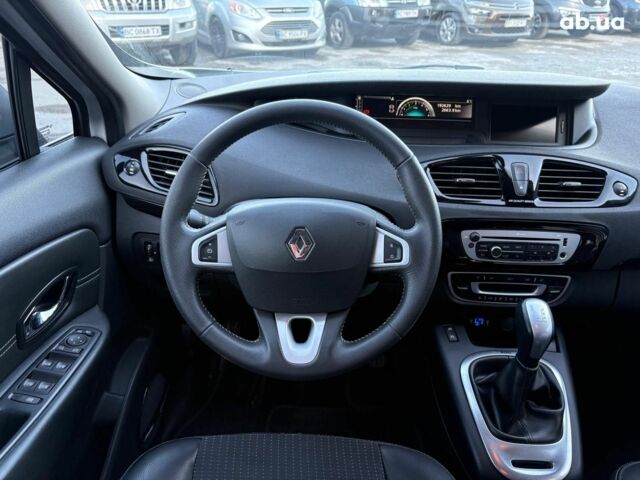 Білий Рено Сценік, об'ємом двигуна 1.5 л та пробігом 192 тис. км за 9190 $, фото 39 на Automoto.ua