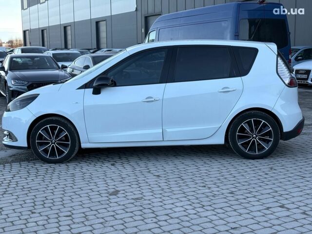 Білий Рено Сценік, об'ємом двигуна 1.5 л та пробігом 192 тис. км за 9190 $, фото 11 на Automoto.ua